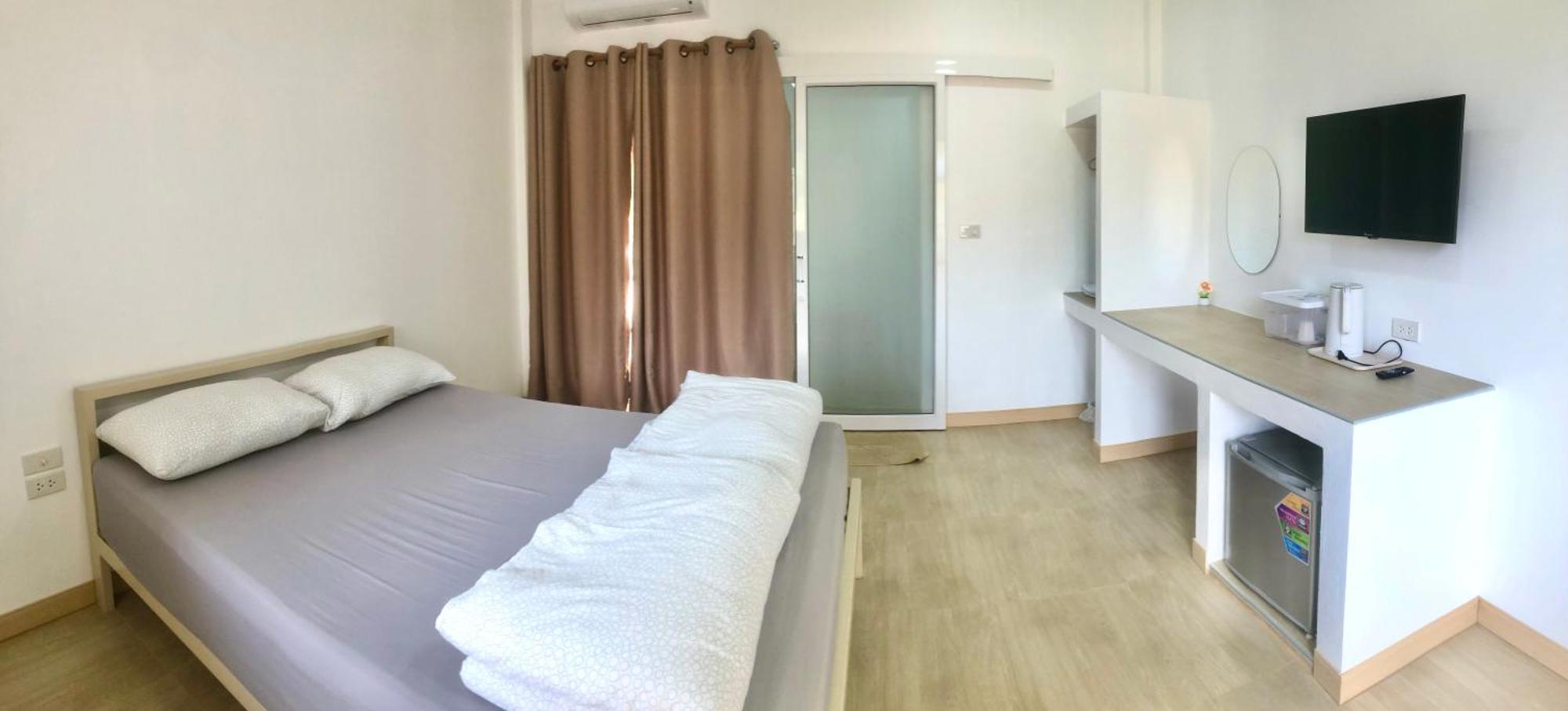 Holiday home แหลมงอบเฮาส์ Laemngob House *